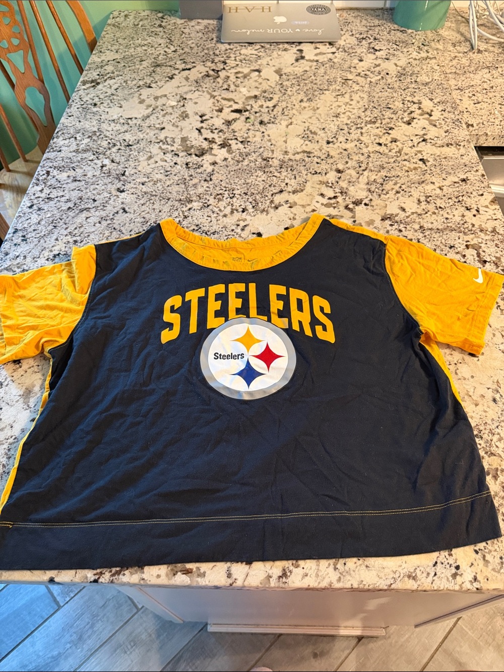 NFL Kids Steelers Short Sleeve Tee in Black & Gold